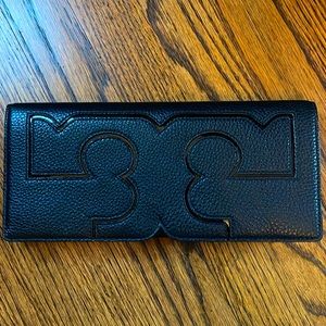 Tory Burch black clutch
